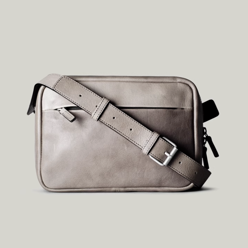 英国 Hard Graft 全皮料大容量 男士 斜肩背包 Crossbody 通勤包